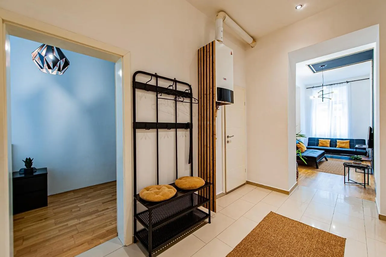 My City Apartment-Vienna Familyroom 0*, Vienna